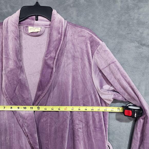 Pure Fiber Robe Velvety Soft Velour Bathrobe Lilac Size Small Warm Soft Fuzzy - Picture 7 of 7